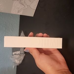 Milk Makeup Skin tint , light medium